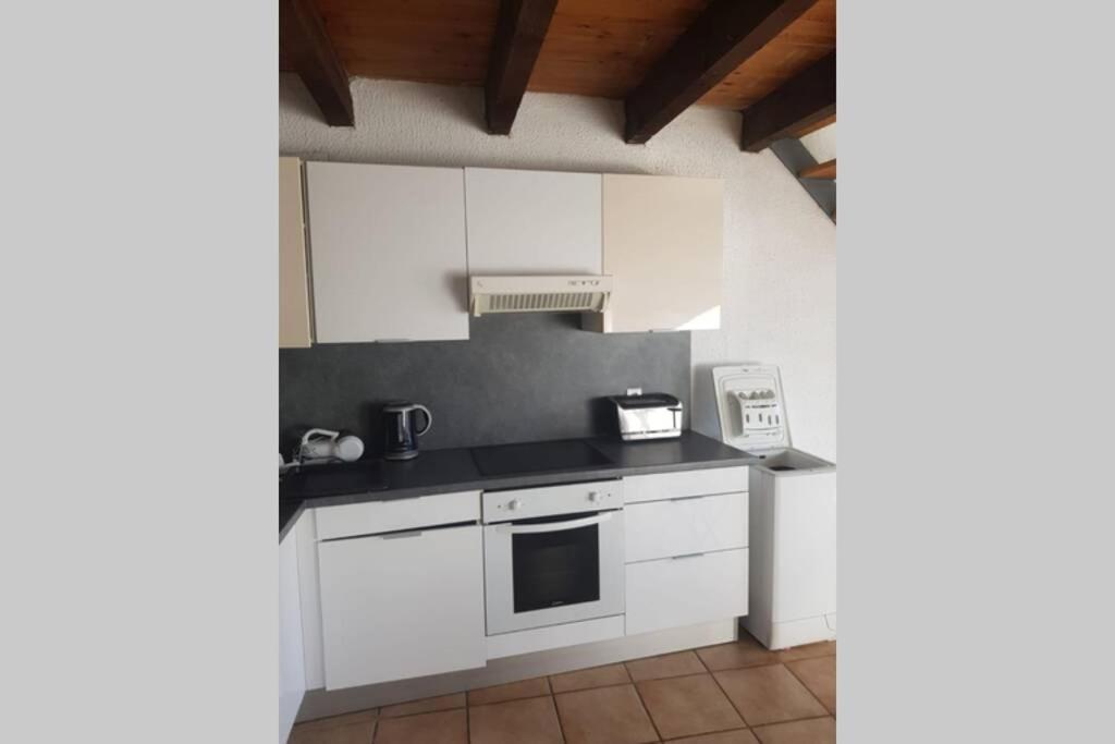 Appartement Meuble A Villeneuve Les Maguelone Exterior photo